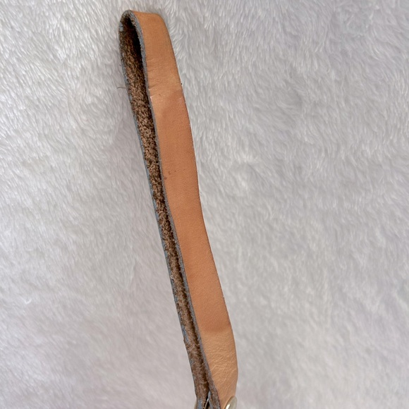 Dooney & Bourke Y2K vintage pink rainbow clutch wristlet with keyring 🌈💖 - Picture 4 of 7